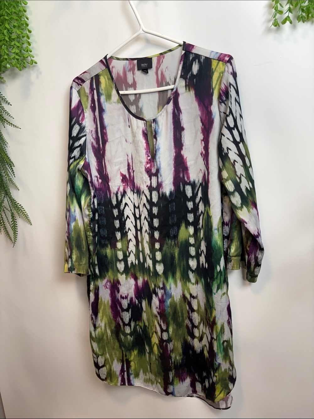 Tie-Dye Pattern Scoop-Neck Tunic in Purple, Green & Black